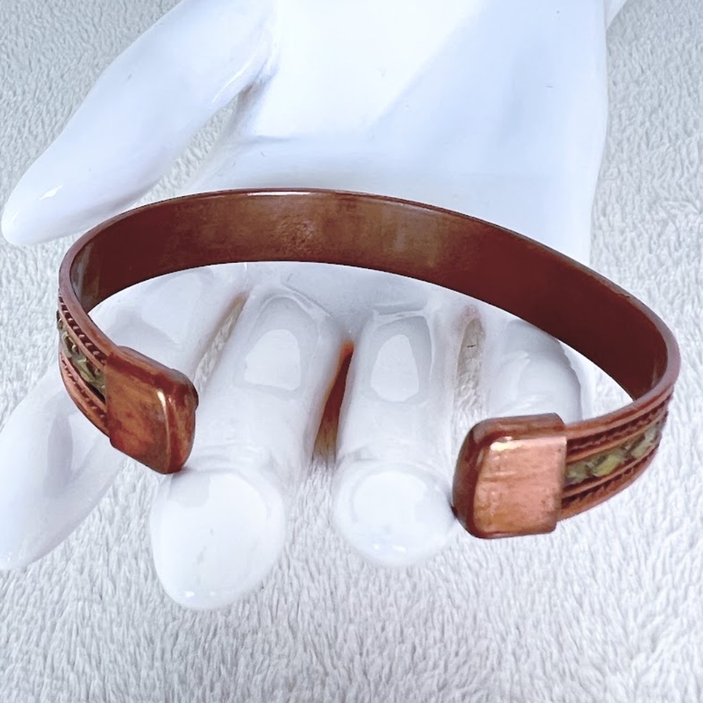 Stamped Copper Cuff Bracelet 🎈Host Pick🎈 - Picture 3 of 7